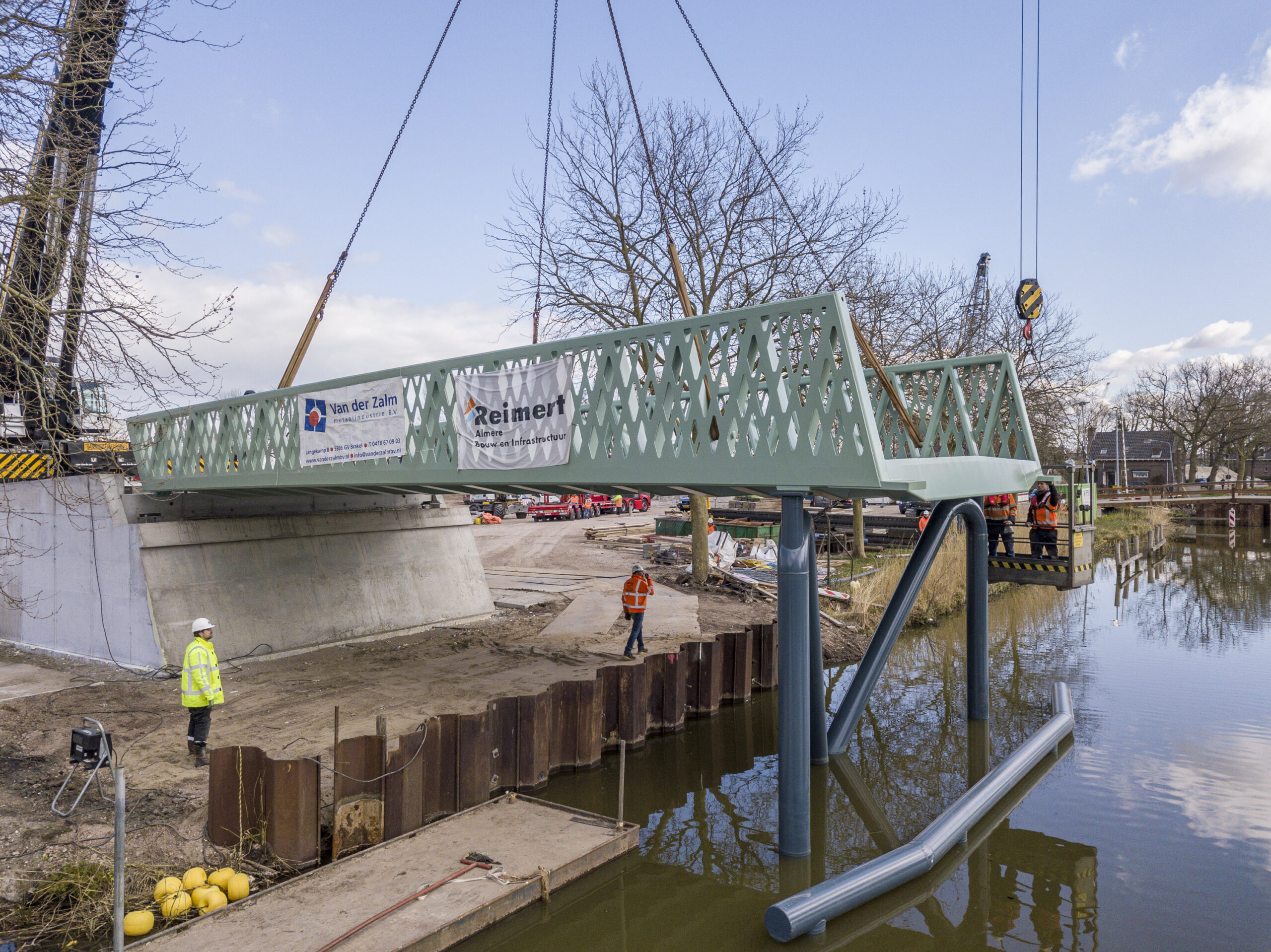 brug Muiden plaatsing 03